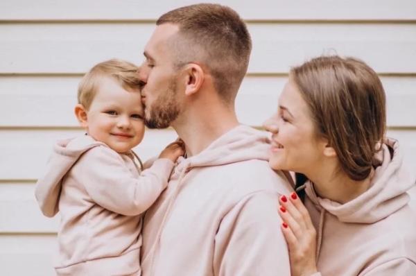 Не все дома. Социолог Соин назвал основные причины детоубийств     
        Не все дома. Социолог Соин назвал основные причины детоубийств