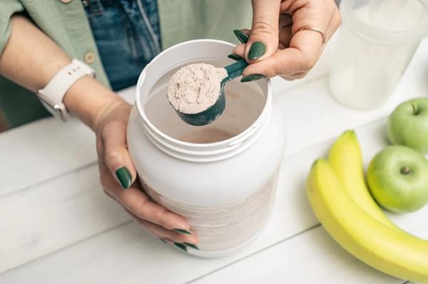 
        В погоне за мышцами. Назван продукт, который разрушает суставы    