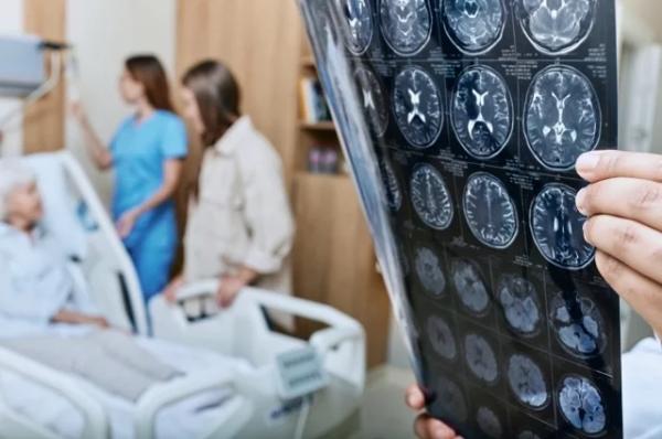 
        Необычное открытие. Ученые нашли прививки и новые средства от Альцгеймера    