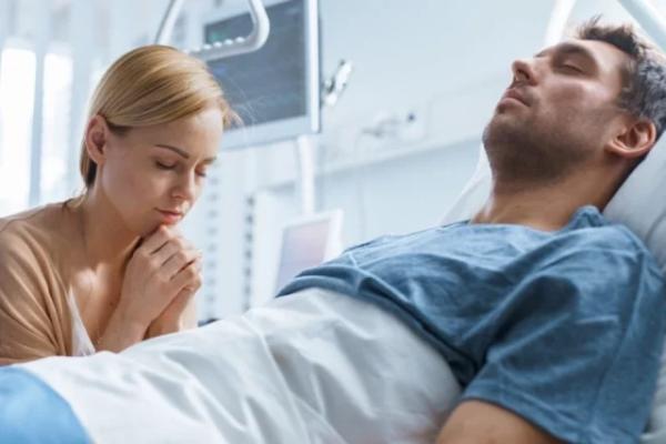 
        День шести апостолов. Что можно и что нельзя делать 23 ноября 2025 года    