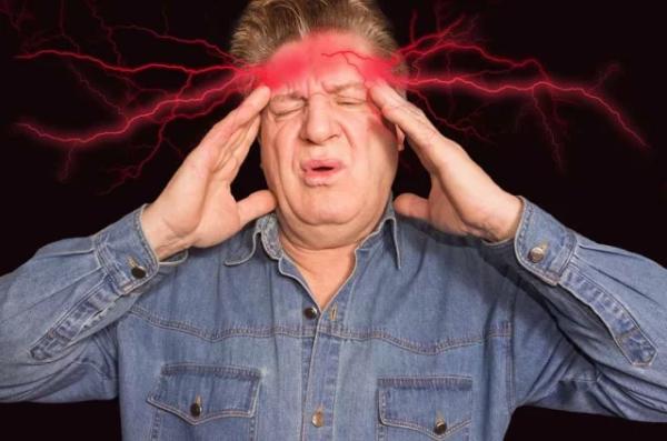 
        Врач советует. Как в магнитную бурю отличить опасные симптомы от неопасных    