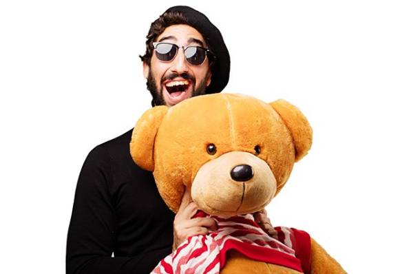 
        Уж лучше открыткой. Психологи сказали, как не надо признаваться в любви    