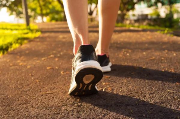 Убежать или уплыть от смерти? Действительно ли бег полезней, чем плаванье
Убежать или уплыть от смерти? Действительно ли бег полезней, чем плаванье